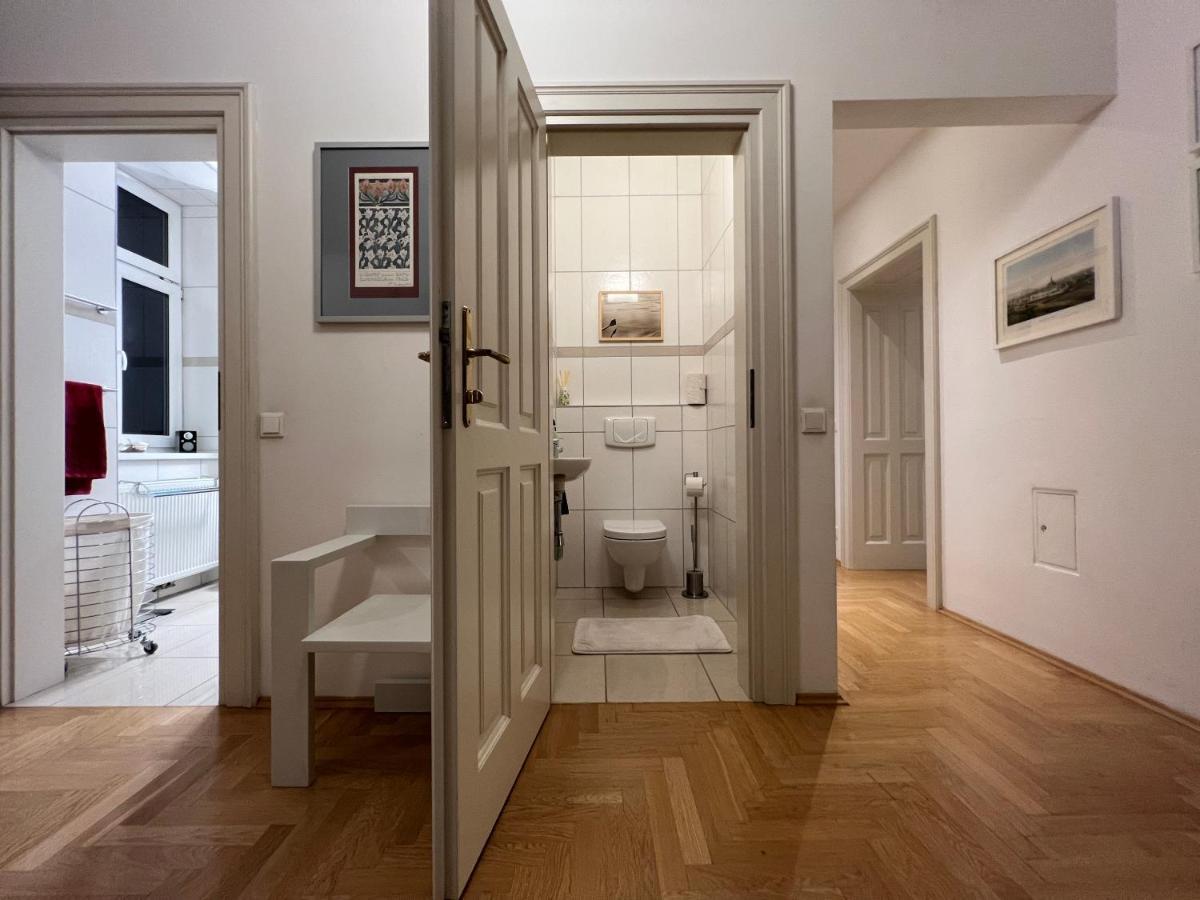 Vienna Design Apartment By Rabe - Kostenfreier Parkplatz & Netflix & Coffee-Bar - Nahe Schloss Schoenbrunn Extérieur photo